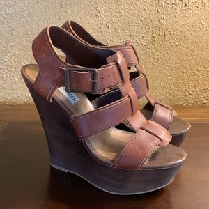 Steve Madden Platform Wedge